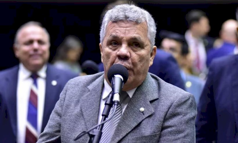 Diario do cerrado: Deputados Federais trabalham para derrubar decreto de Lula que aumenta IPI sobre armas