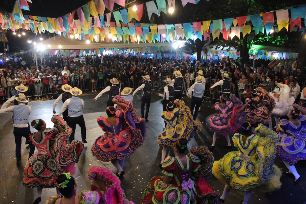 Diario do cerrado: Confira a programação das festas juninas em Uberlândia e Uberaba