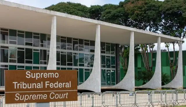 Diario do cerrado: Mais 30 réus do 8 de janeiro serão julgados no STF