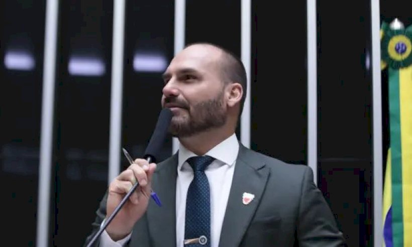 Diario do cerrado: Moraes acusa Eduardo Bolsonaro de promover “graves ameaças” a autoridades