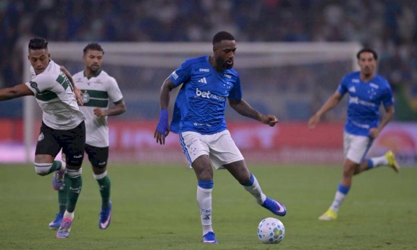 Diario do cerrado: Cruzeiro repete erros, leva virada do Coritiba no Mineirão e torcida perde a paciência com Tite