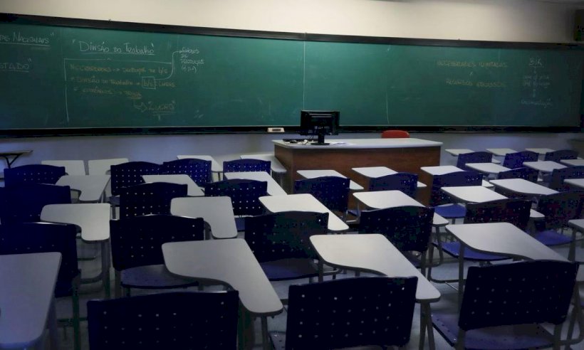 Diario do cerrado: Matrículas no ensino médio integral disparam 242% sob pressão de políticas educacionais ideologizadas