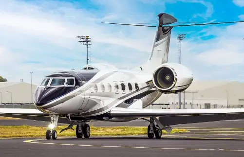 Diario do cerrado: Burocracia e impostos elevam custo mínimo para manter jato no Brasil a R$ 150 mil por mês, alerta empresário