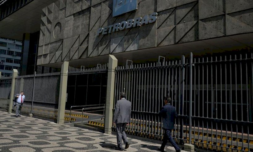 Diario do cerrado: Ações da Petrobras caem e afundam a bolsa de valores